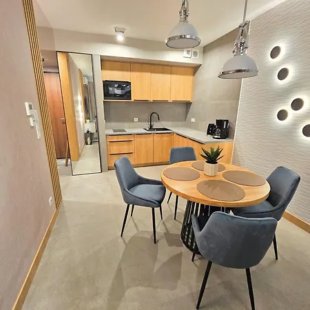 Seahome Baltic Waves Z Parkingiem Διαμέρισμα *