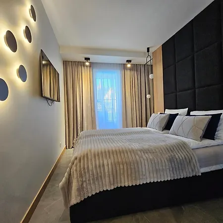 Seahome Baltic Waves Z Parkingiem Διαμέρισμα *